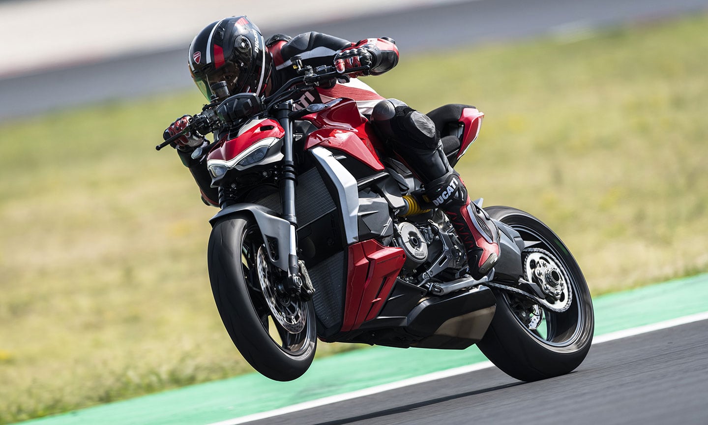 Compared to the Panigale V2 upon which it’s based, final drive gearing has been shortened via the addition of two teeth to the rear sprocket.