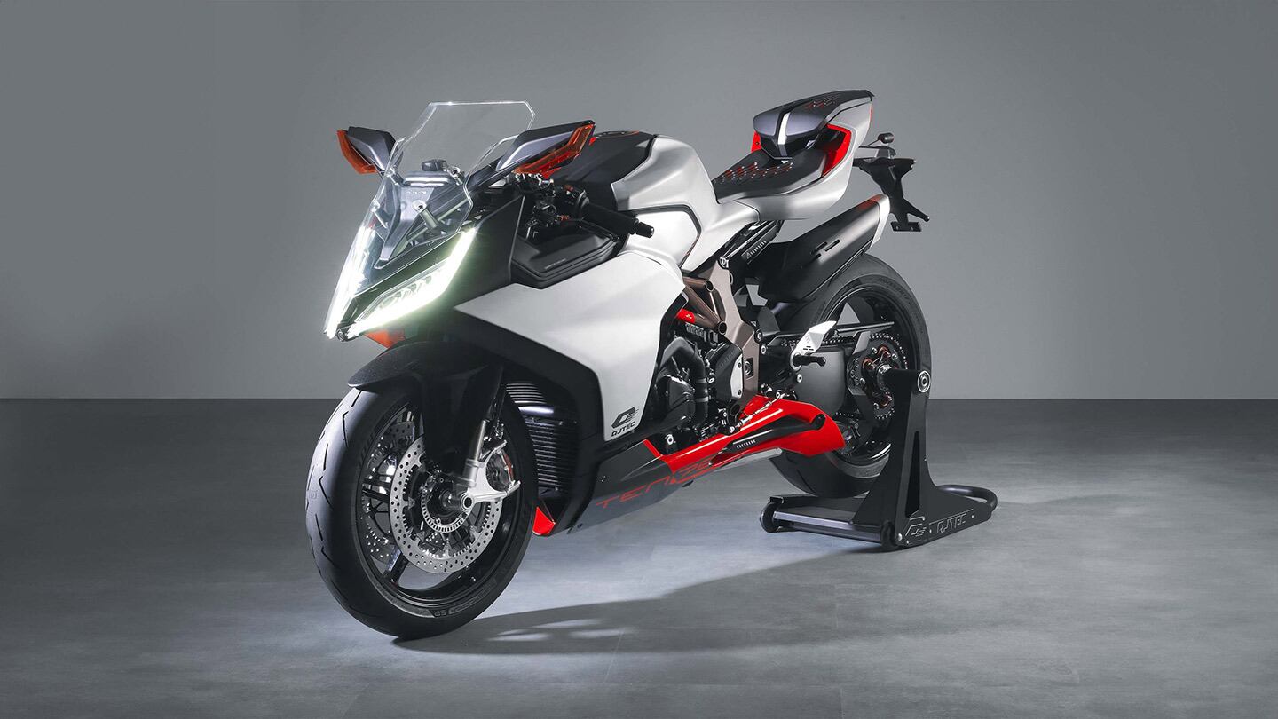 The SRK400RR takes styling cues from the Ten78 concept.