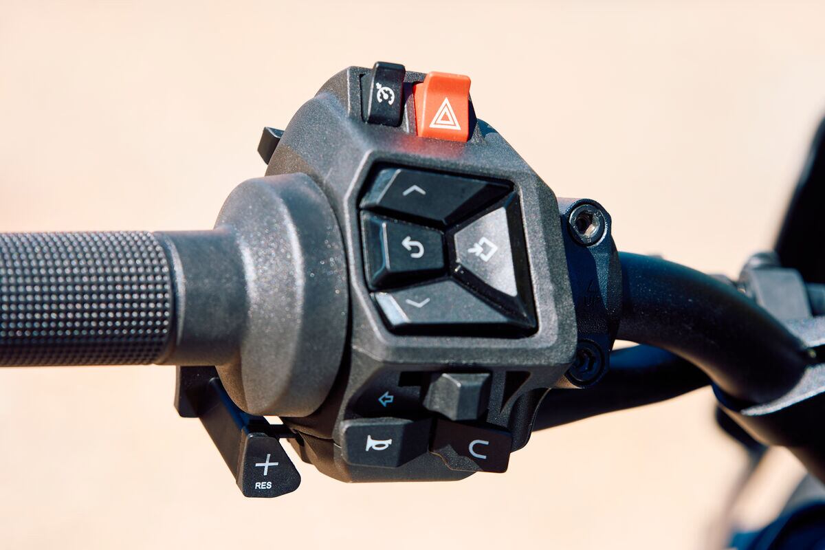 The left-bar control pod provides intuitive navigation of the menus.