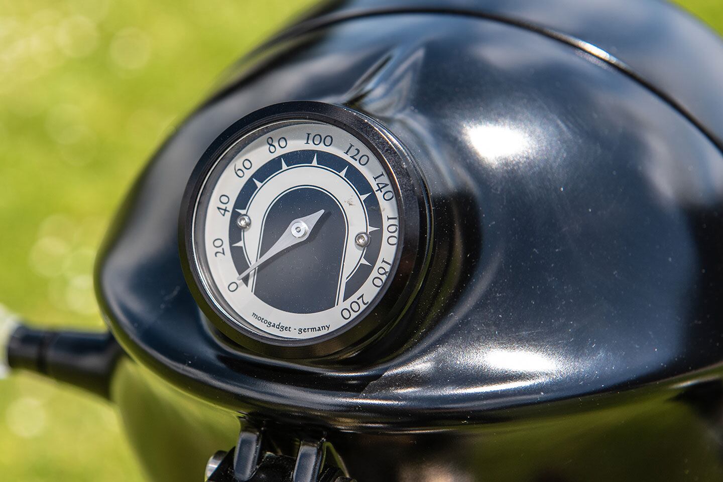 A single speedo is the only gauge on the Praga ZS 800.