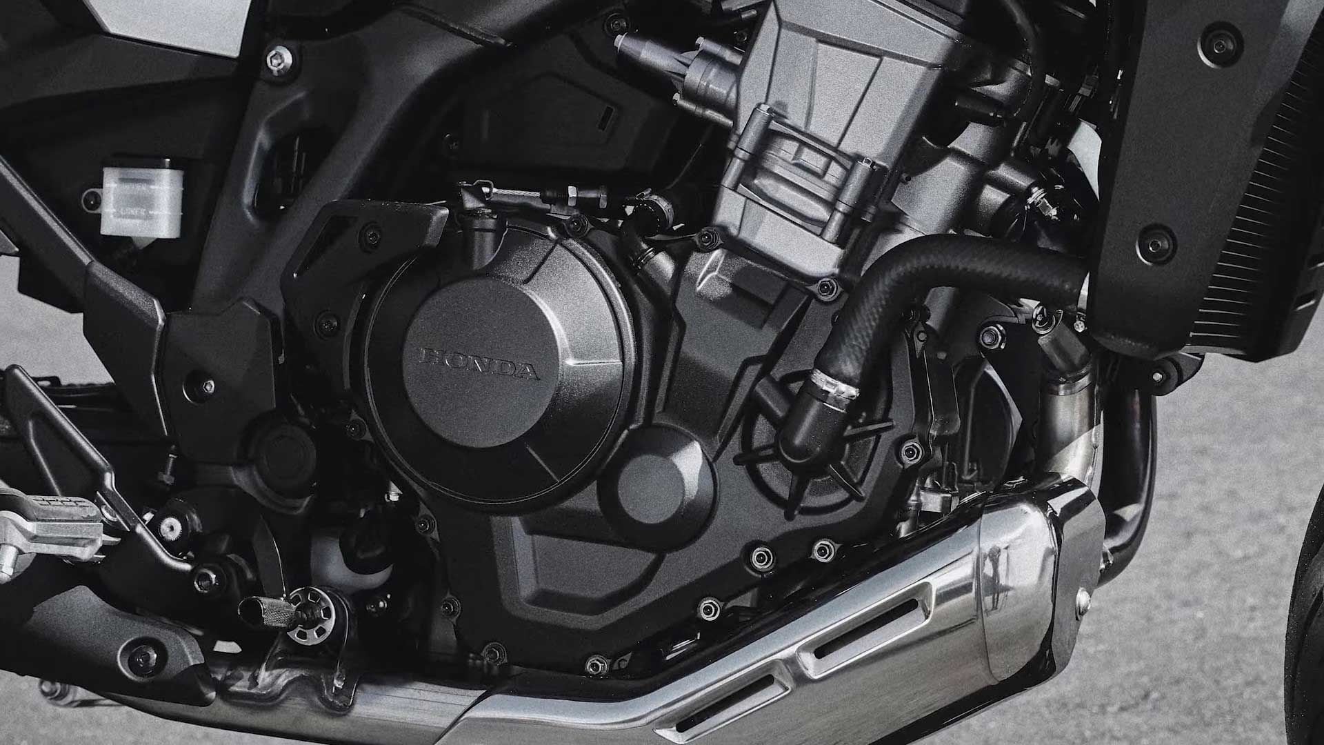 The SOHC engine is likely to have the same power figures  of 100 hp and 77 pound-feet of torque. On the Hawk, however, you’ll only be able to have it with a conventional six-speed transmission.