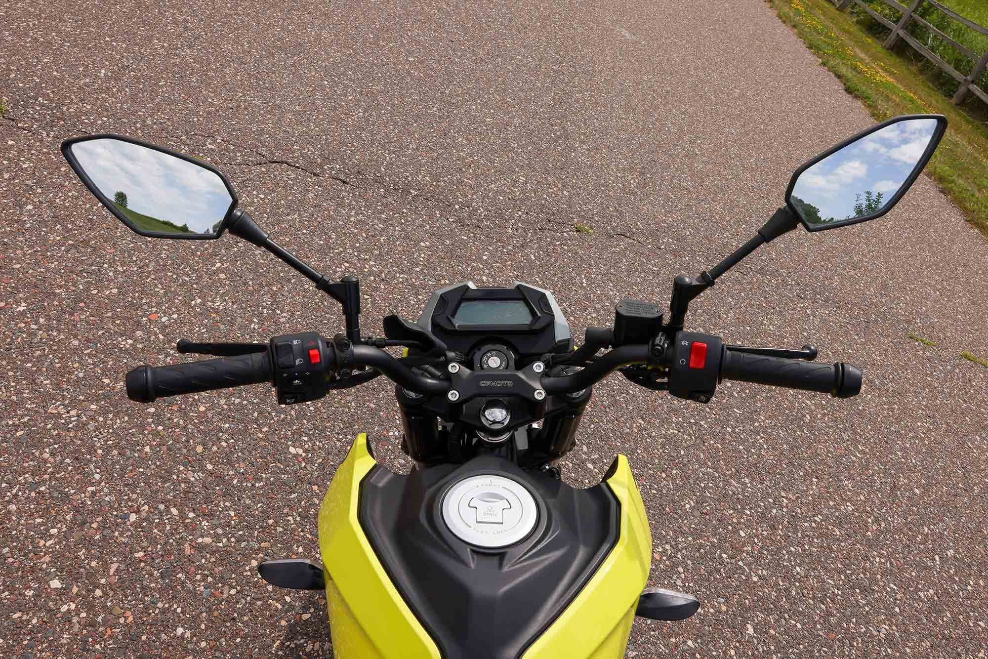 The Papio has a very traditional look and feel from the cockpit. Lighting is all LED, and the LCD screen has a gear indicator. The fuel tank is 1.9 gallons.