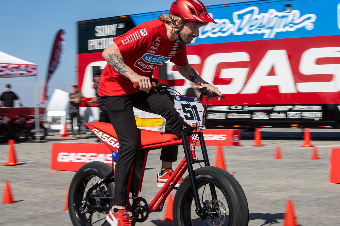 Troy Lee Designs/Red Bull/GasGas Factory Racing’s Barcia leads the charge in the 51-yard-dash relay race.
