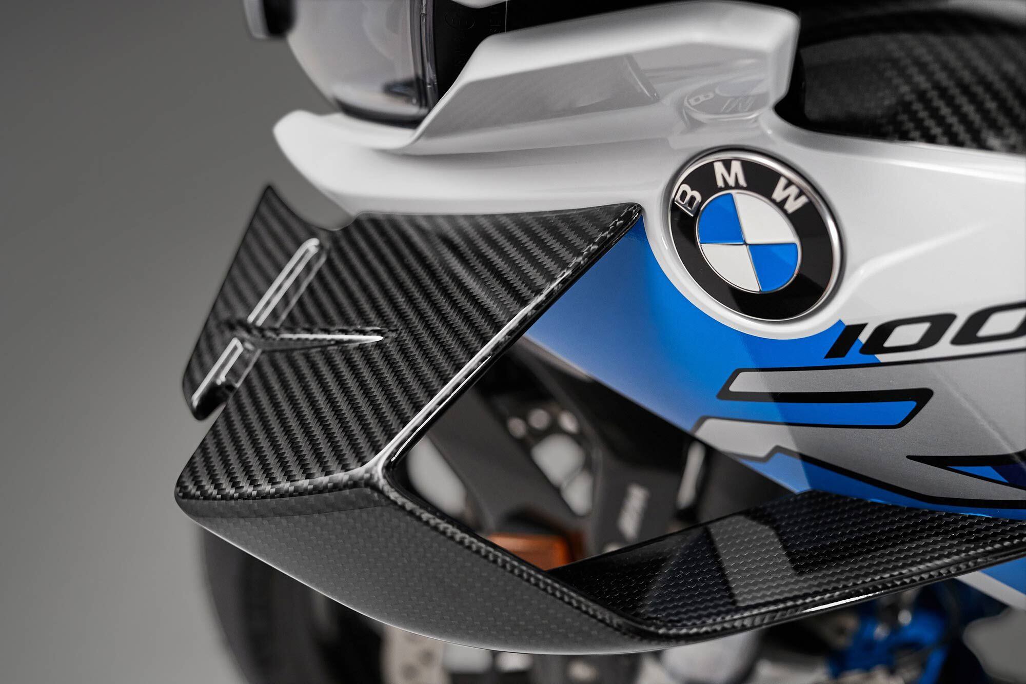 We believe that smaller plastic winglets will be added to the S 1000 RR’s bodywork, getting passed down from the M 1000 RR.