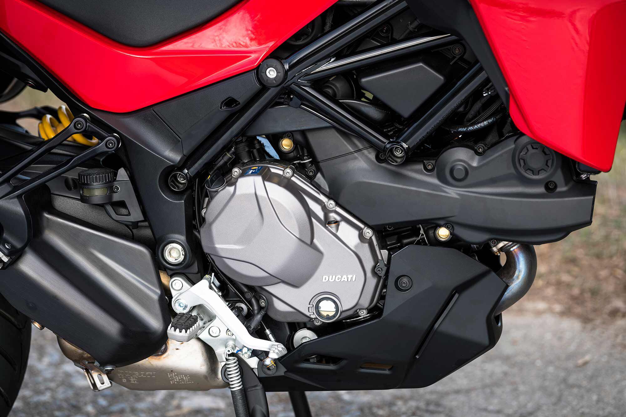 Ducati Multistrada Gran Turismo 2013 Cockpit