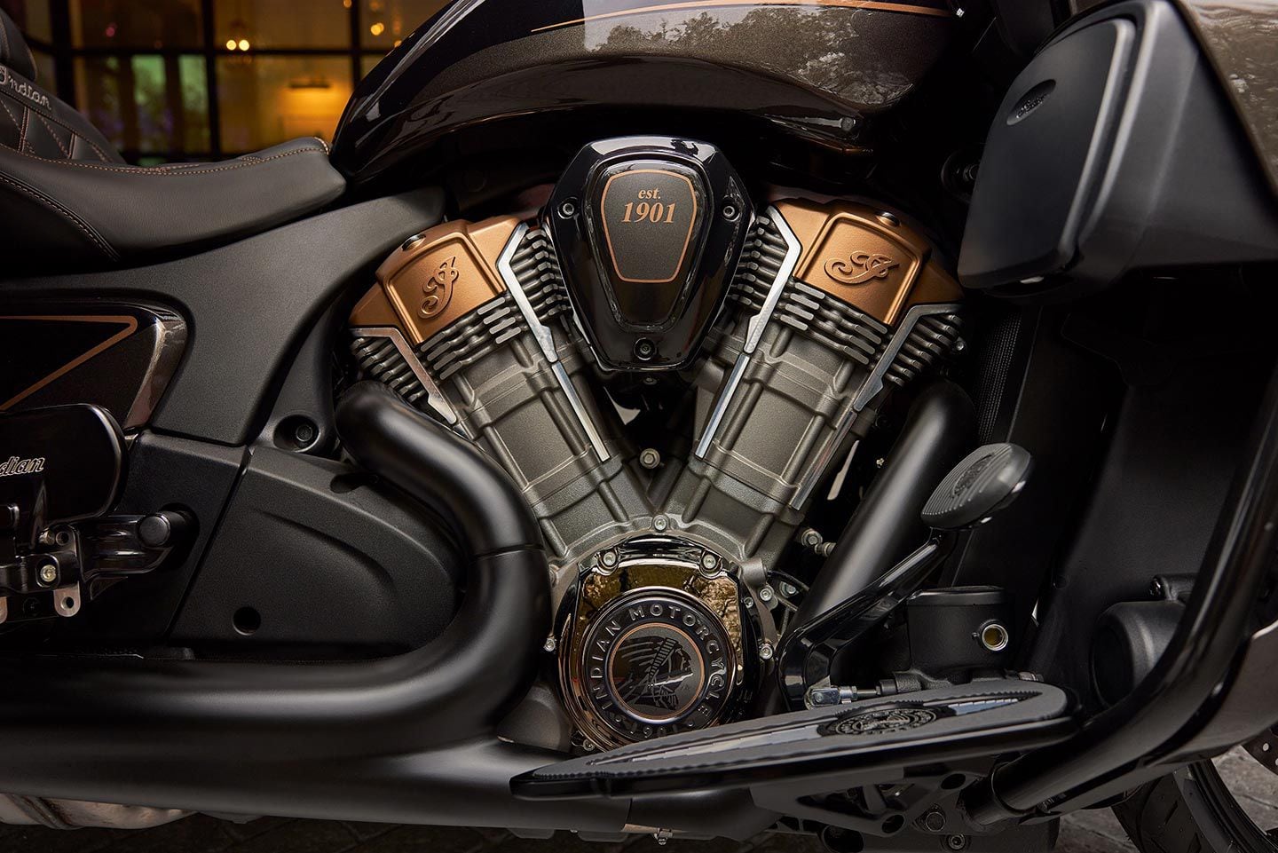 A bronze-accented 1,768cc liquid-cooled PowerPlus engine takes center stage on the newest Elite model.