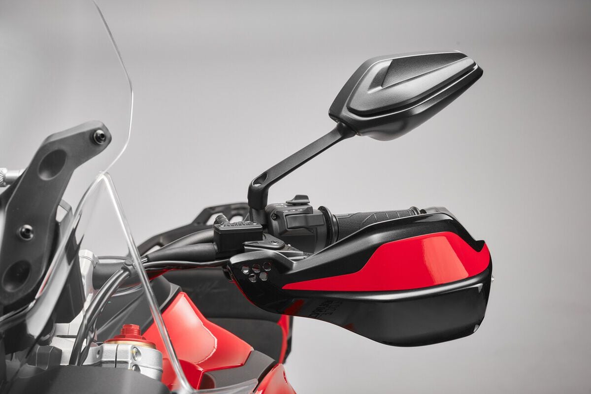 The mirrors are not only stylish but offer a great rearward view. The hand guards come standard.