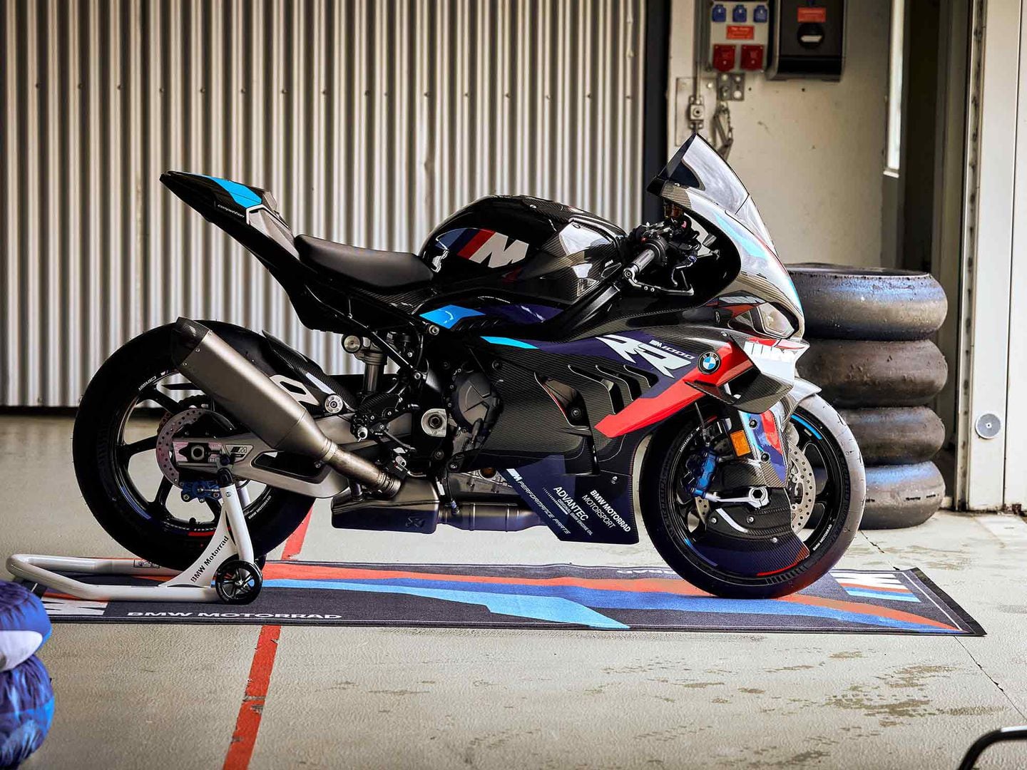 2023 BMW M 1000 RR Photo Gallery | Cycle World