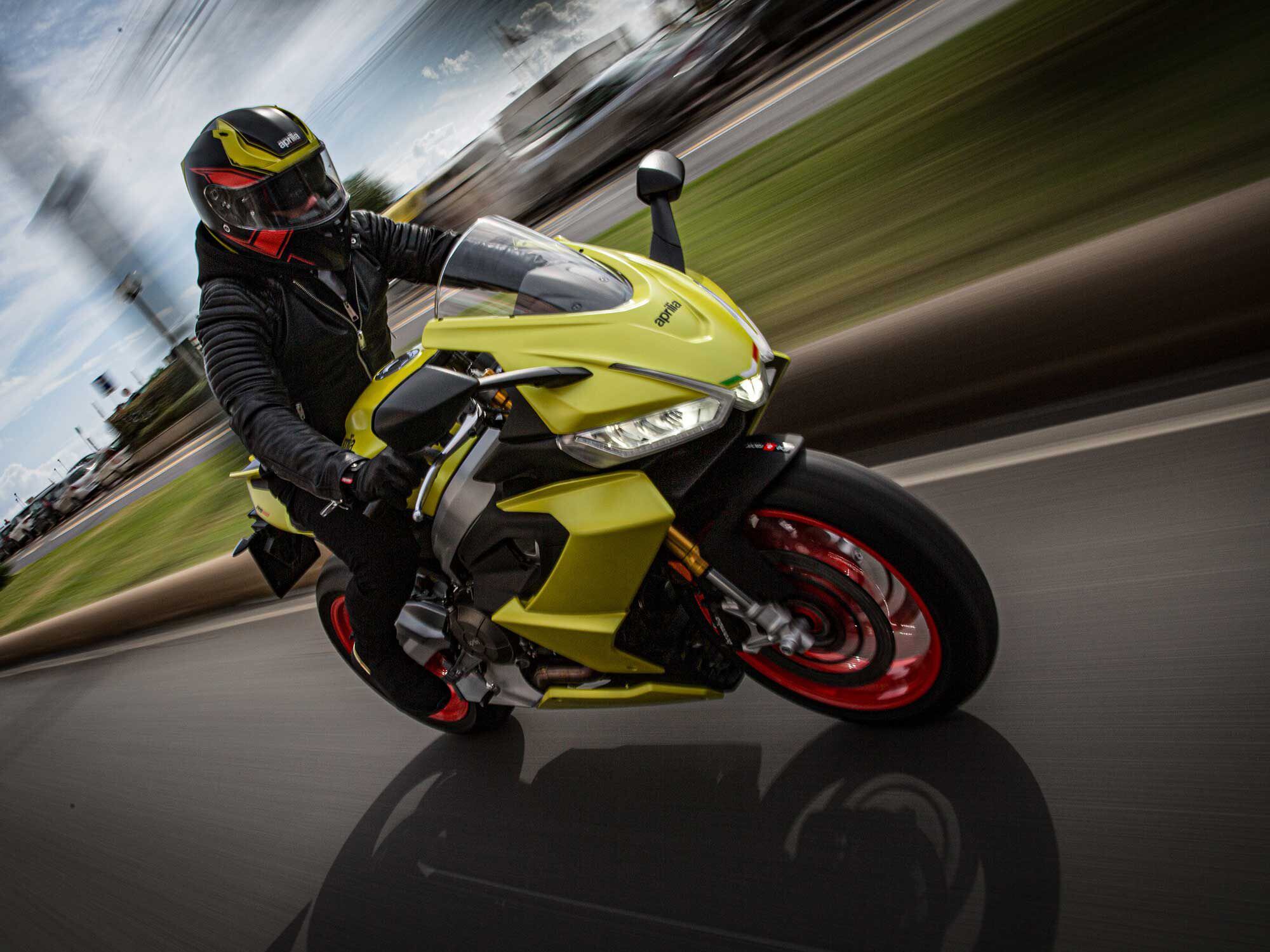 2021 Aprilia RS 660