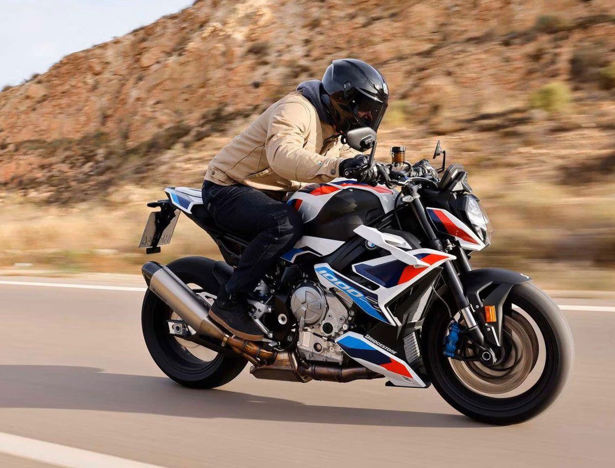 More than 200 hp for a roadster? BMW’s M 1000 R is by far Bavaria’s gnarliest naked to date.