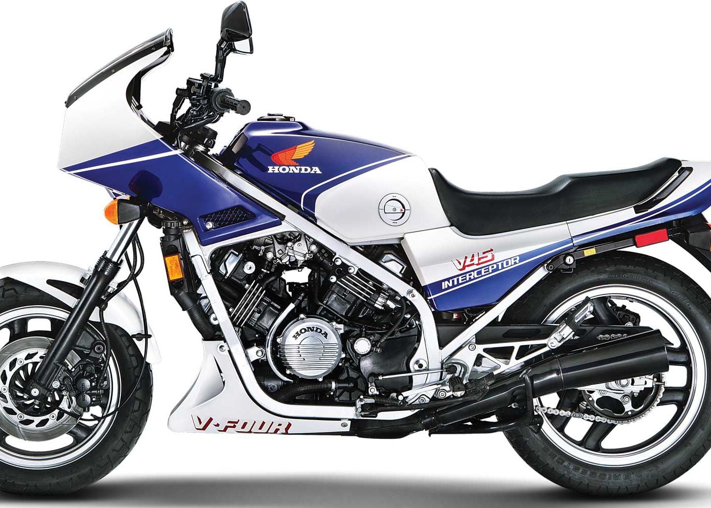 Why The 1983 Honda Interceptor 750 Was The First Modern Superbike