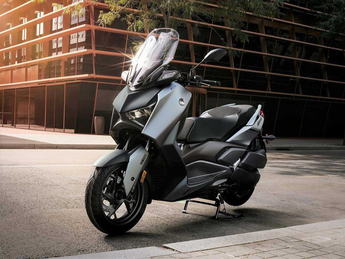 Y-Connect will debut on Yamaha’s new 2023 XMAX scooter.