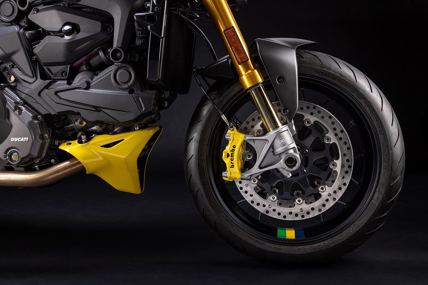 Forged wheels and color-matched Brembo Stylema calipers are just a couple of the exclusive touches on the Monster Senna.