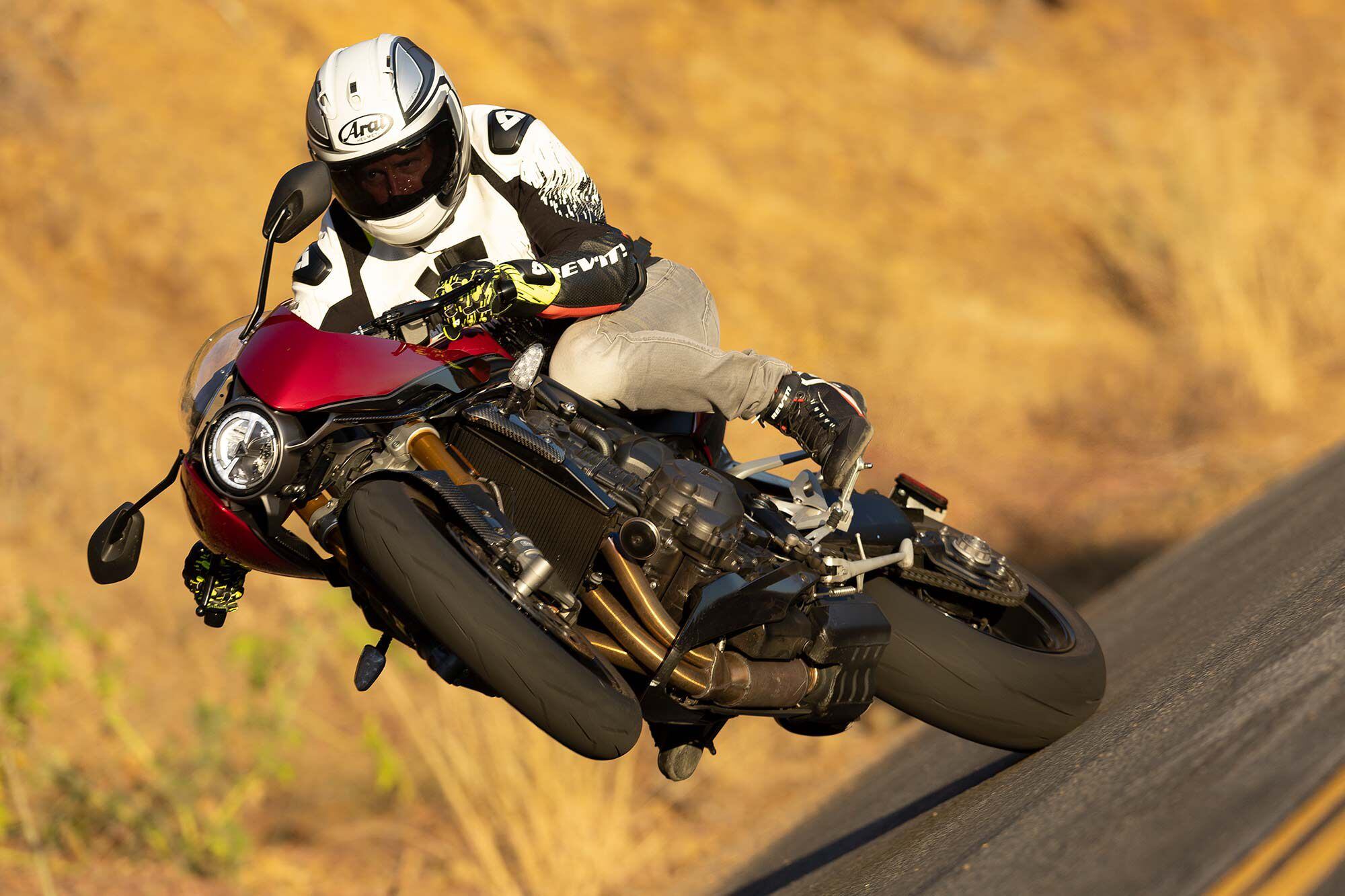 There’s plenty to like about the Speed Triple 1200 RR, and the 150 hp and 82 lb.-ft. to the rear wheel is near the top of that list.