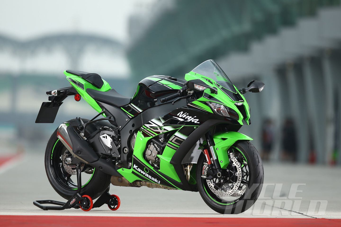 2016 Kawasaki Ninja ZX-10R First Ride Review | Cycle World