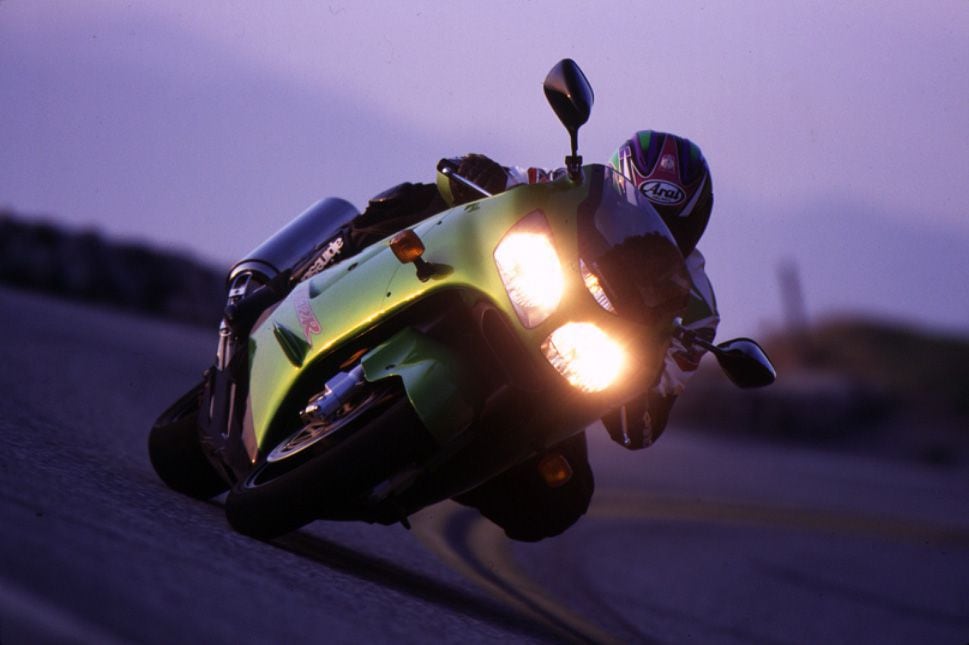 Kawasaki Ninja ZX-12R Sportbike Road Test Review | Cycle World