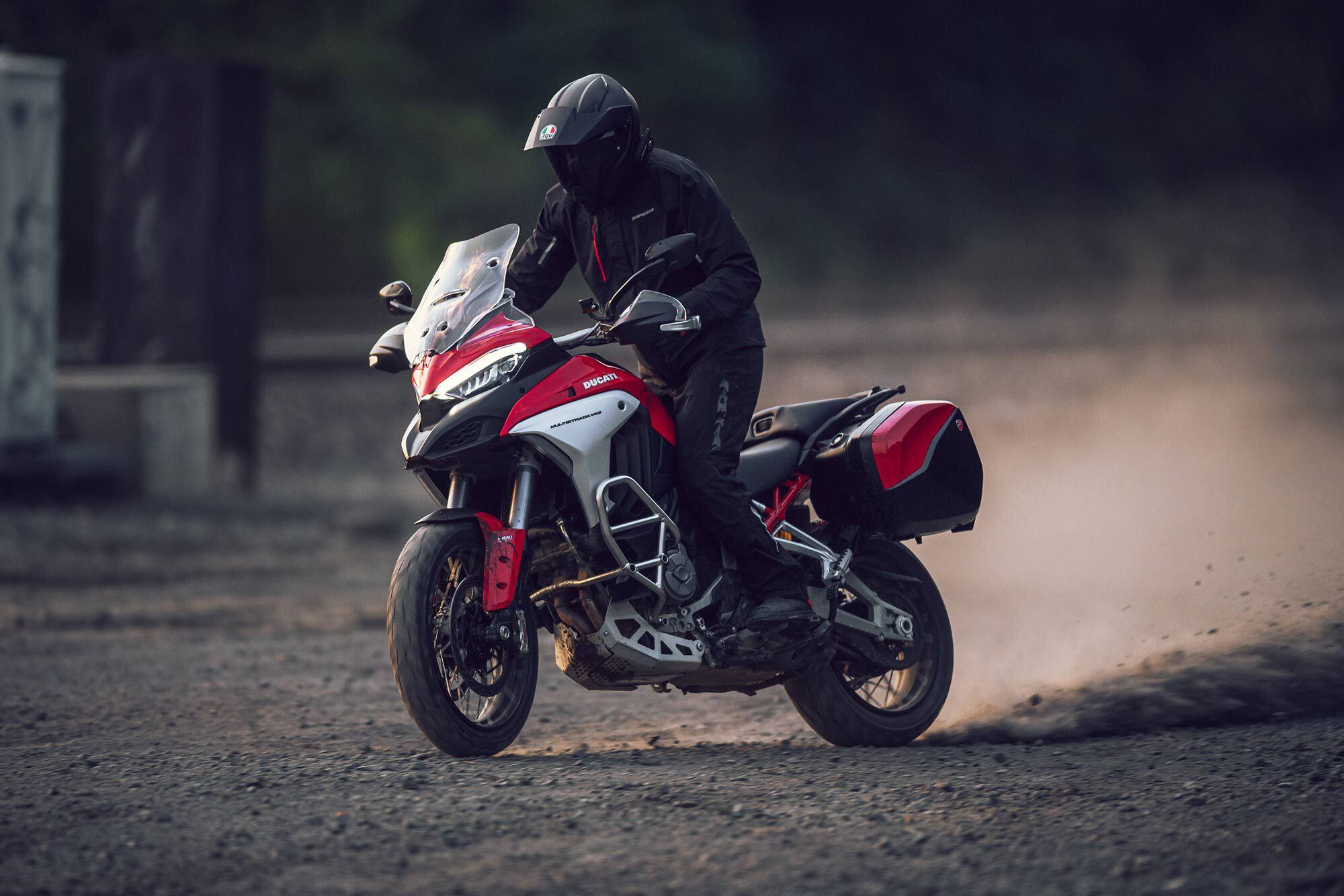 Unlike some manufacturers that make ride modes “untouchable,” Ducati lets riders adjust individual settings within each mode. Everything is customizable—from suspension to TC to throttle response.
