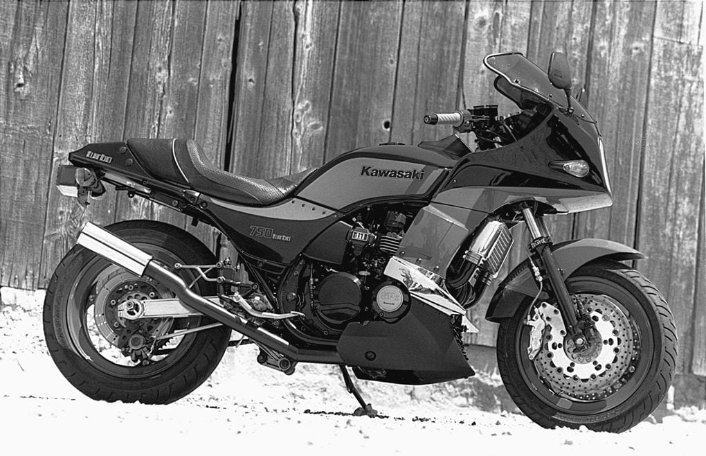 SR Archive Horsepower Unlimited Kawasaki GPz880 Turbo UFO 1996 Cycle World