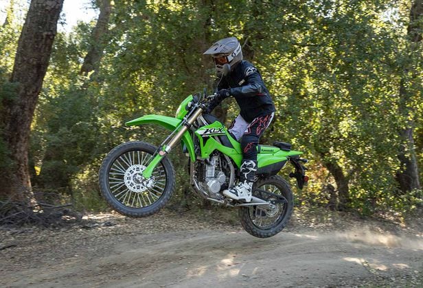 Kawasaki dirt bike helmet clearance