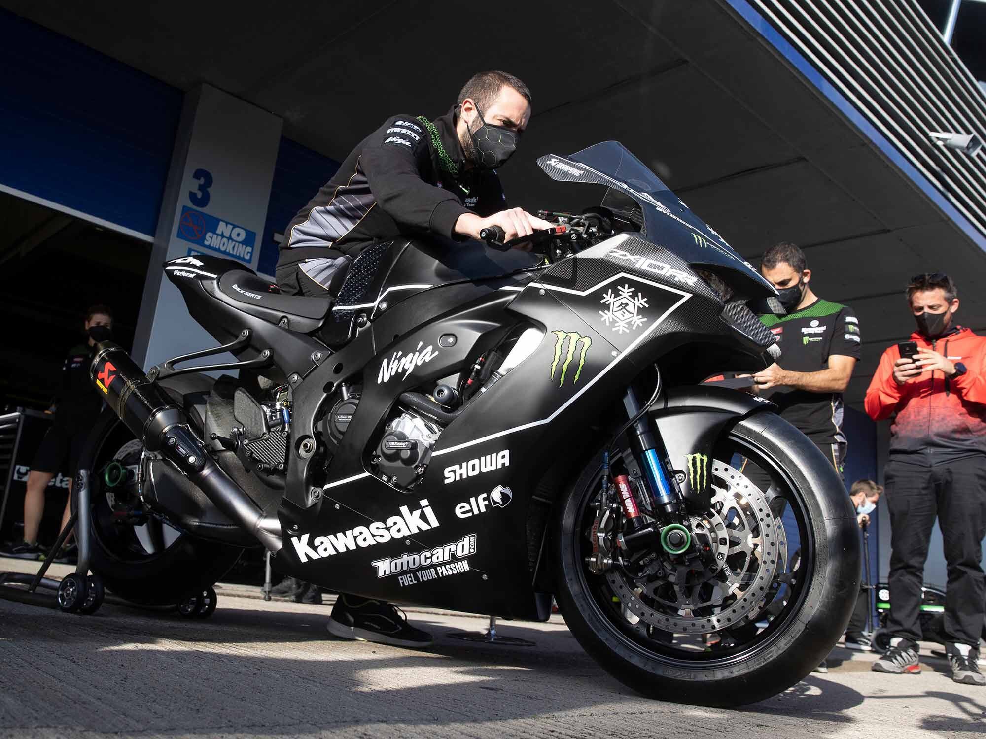 New images of the upcoming Kawasaki ZX-10RR in World SBK racing trim show mostly skin-deep changes for 2021.