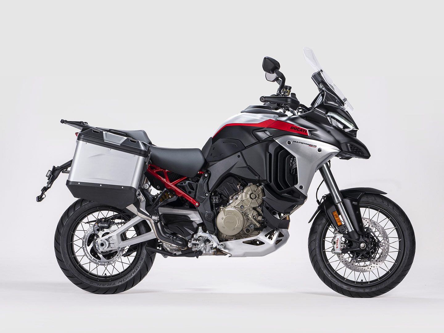 Although it’s a large motorcycle, Ducati has some clever features and accessory seats to help fit the Multistrada V4 Rally to a variety of rider sizes and heights.