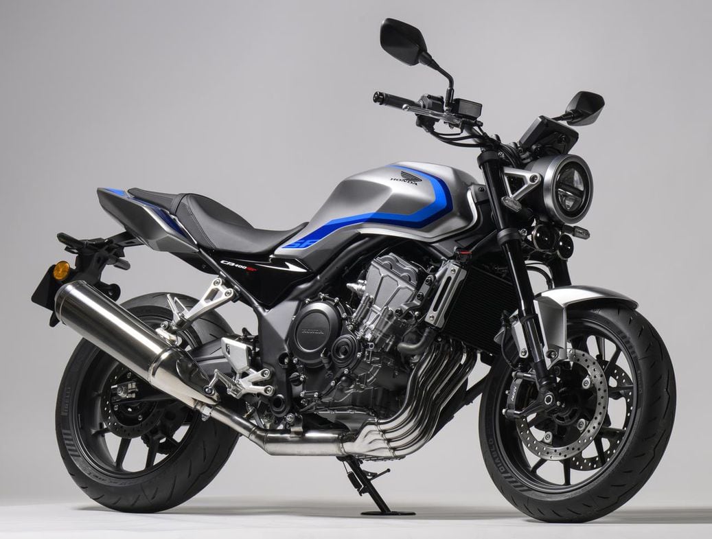 バイク CB400SUPERFOUR Honda CB400 Super Four and CBR400R Four Shown in Japan | Cycle World