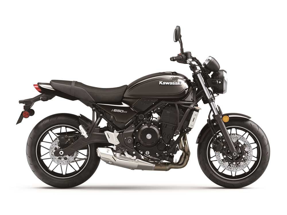 The Z650RS’s traction-control system has two modes. A switch on the left side of the handlebar enables the rider to turn the system off.
