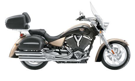 Big Baggers 2008 Victory Kingpin Tour Cycle World
