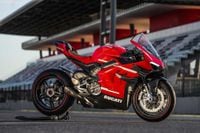 Ducati v4r store superleggera price