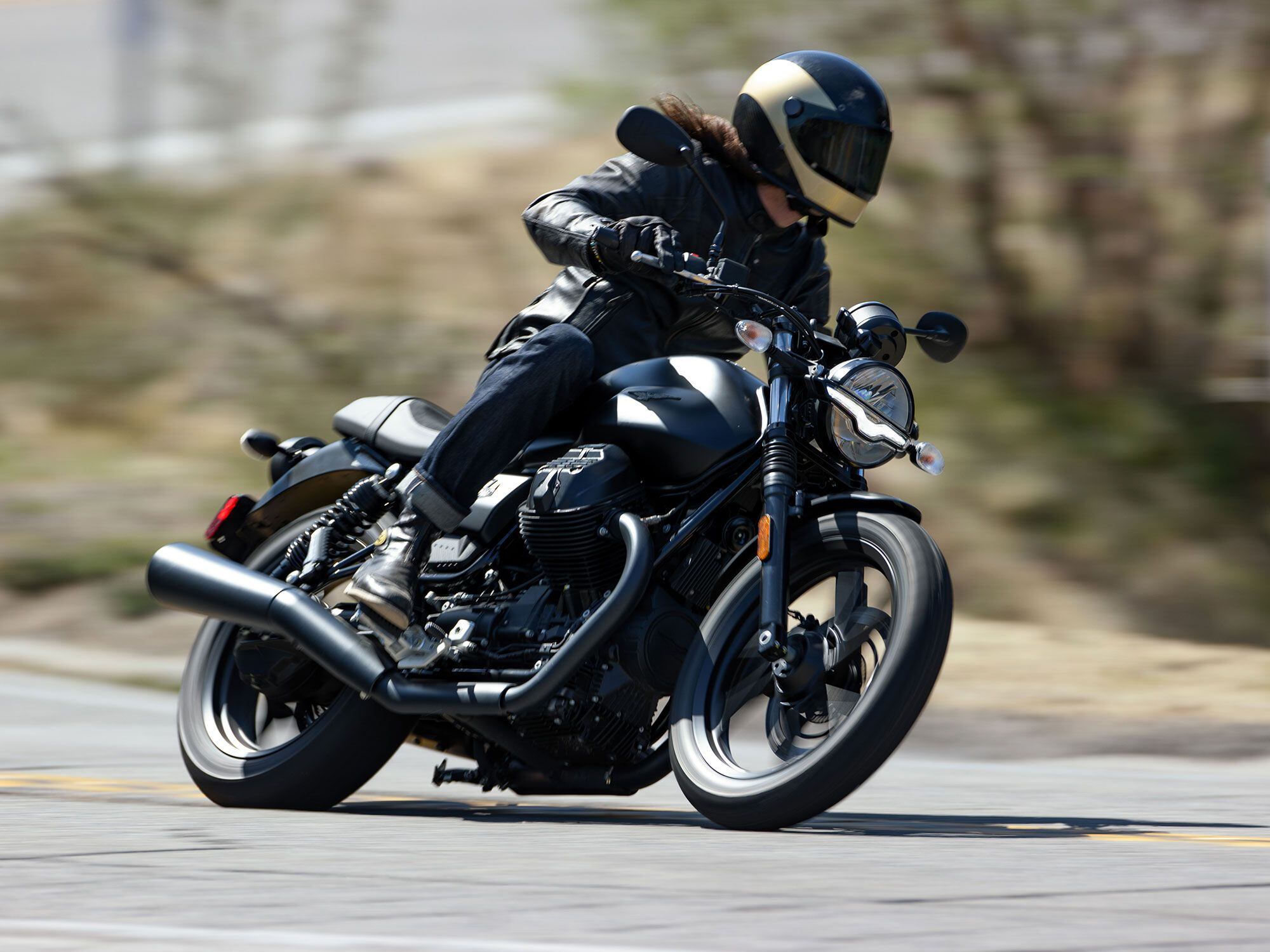 Handling on the V7 is neutral and easy, but push it too hard and the soft suspension will remind you how this bike likes to be ridden.