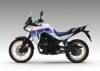 Honda 750 adventure bike hotsell