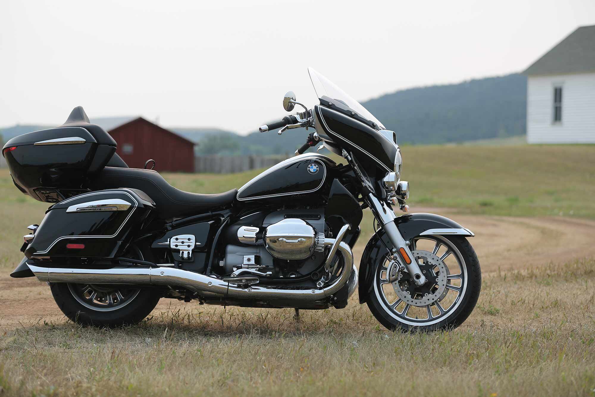 When the passenger floorboard is folded up, the side R 18 badge is covered.