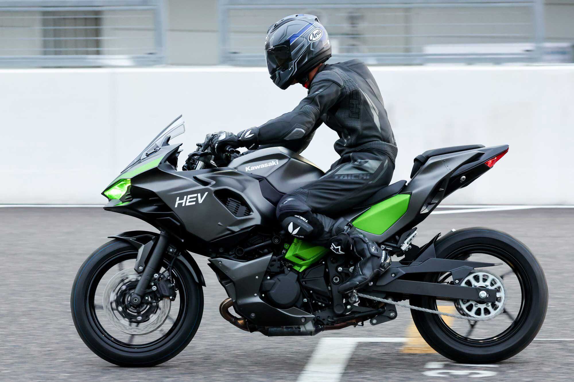 Kawasaki surprised the public with an unannounced demonstration prior to the Suzuka 8 Hour race, with this Hybrid model and also an EV model.