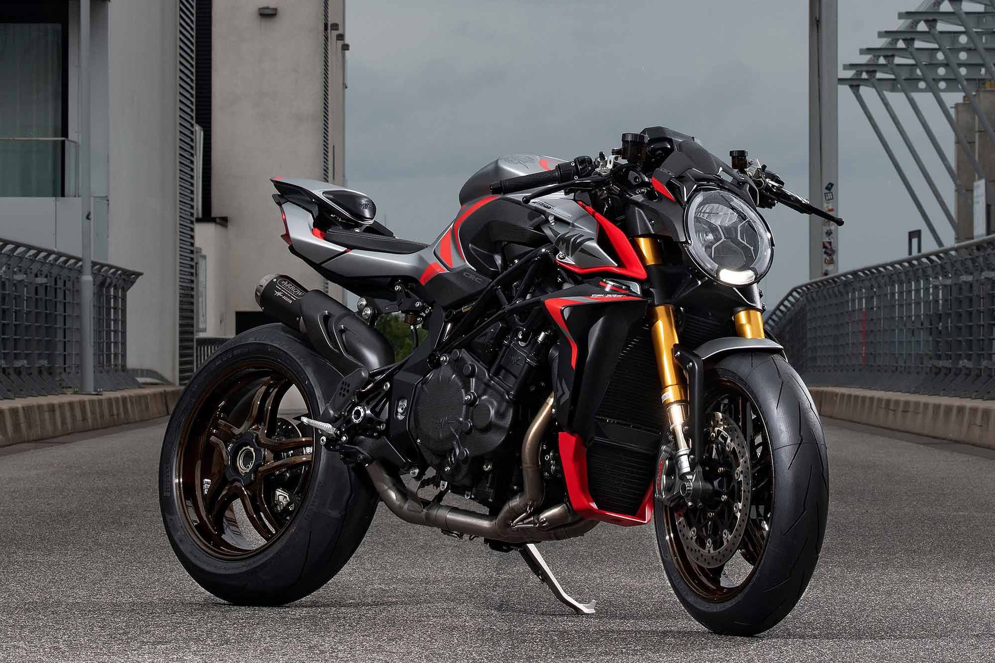 Shown here with the race-spec Arrow 4-2-1 exhaust, the Nurburgring is as deliberate and brutal as the rest of MV’s Brutale 1000 lineup, but with some real performance advantages. The Arrow exhaust is included in the package, but installing it is up to you.