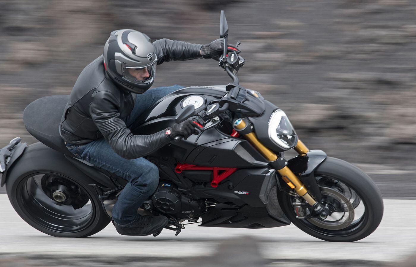 Ducati Extremes—Diavel 1260 And MIG-RR | Cycle World