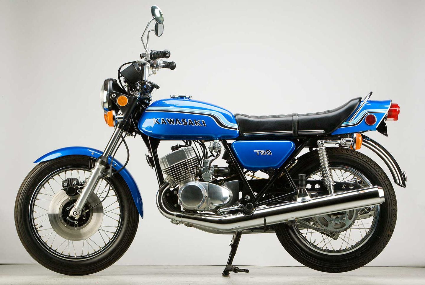 Kawasaki 750 MACH IV H2 プラモデル Kawasaki 750 MACH IV H2 プラモデル
